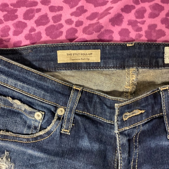 AG distressed stilt roll up size 28 - Picture 8 of 8